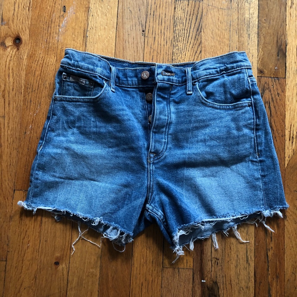 NEW Calvin Klein Denim Shorts 🧵